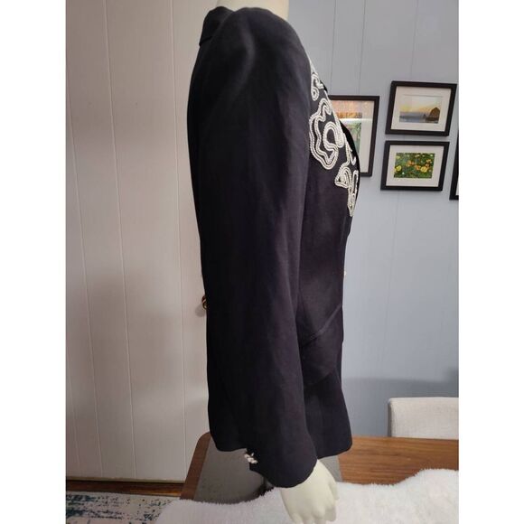Dana Buchman Linen Blend Embroidered Lined Fitted Blazer with Shoulder Pads - Picture 3 of 6